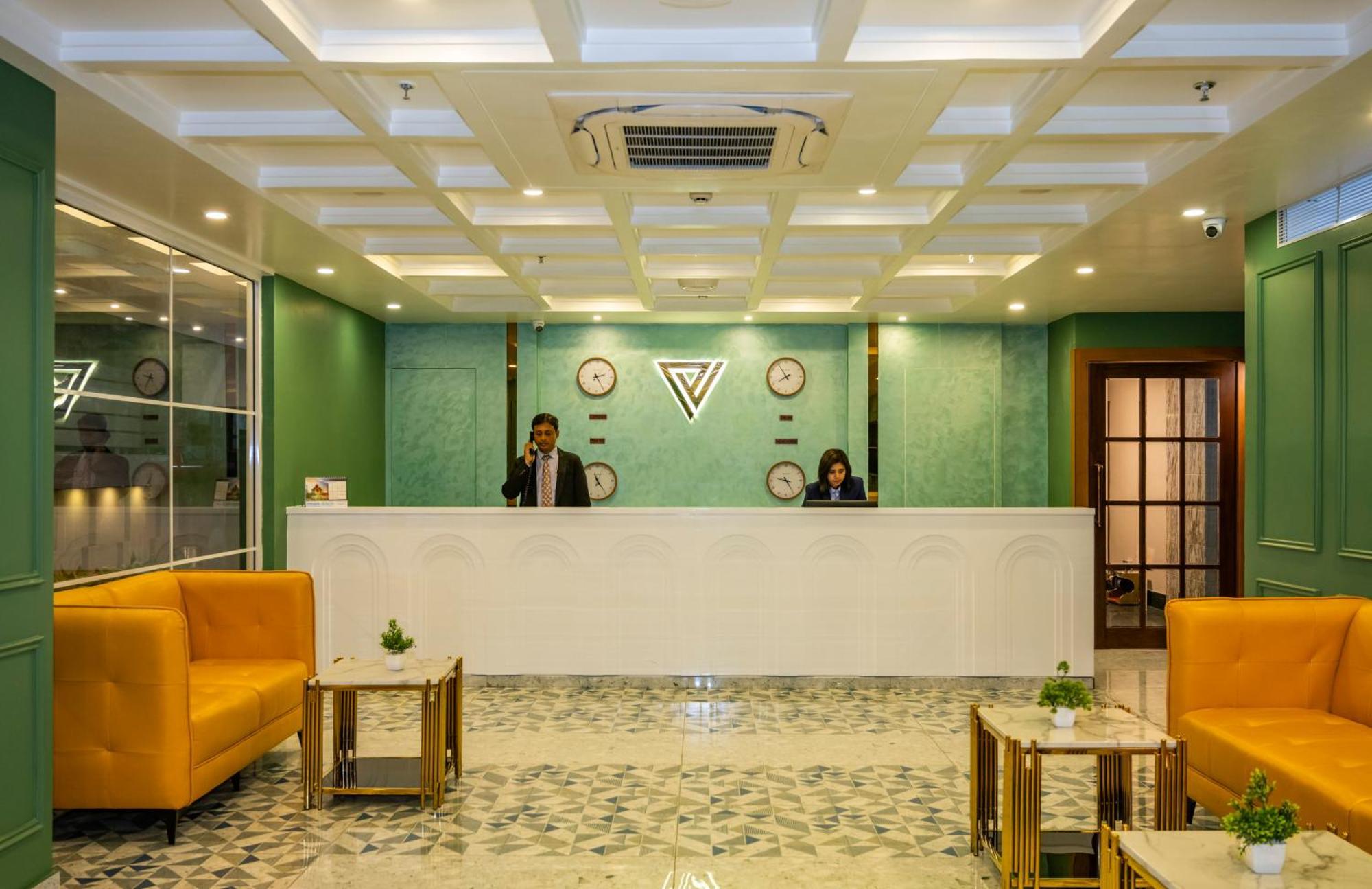 Ra Vista Hotel Колката Екстериор снимка