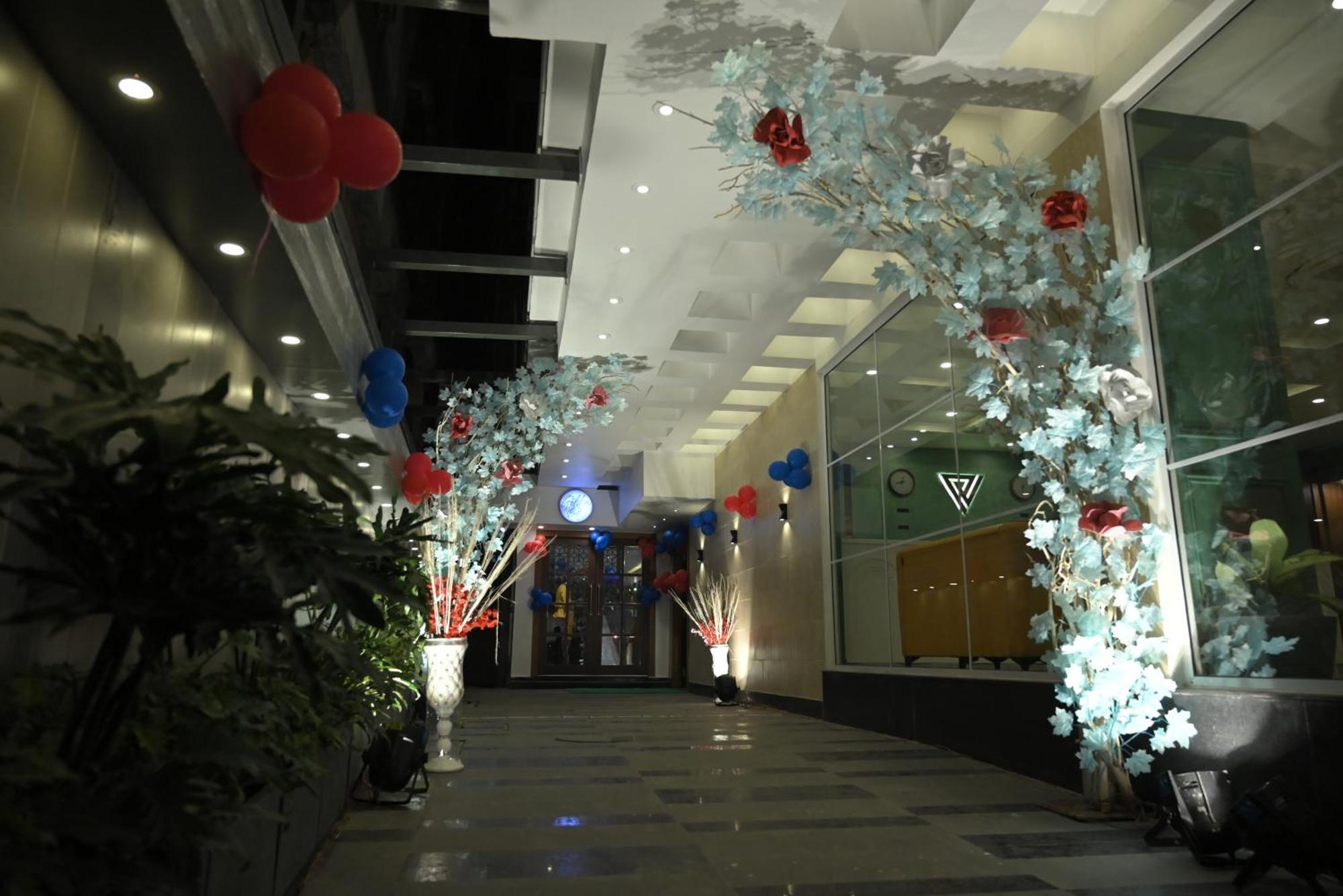Ra Vista Hotel Колката Екстериор снимка